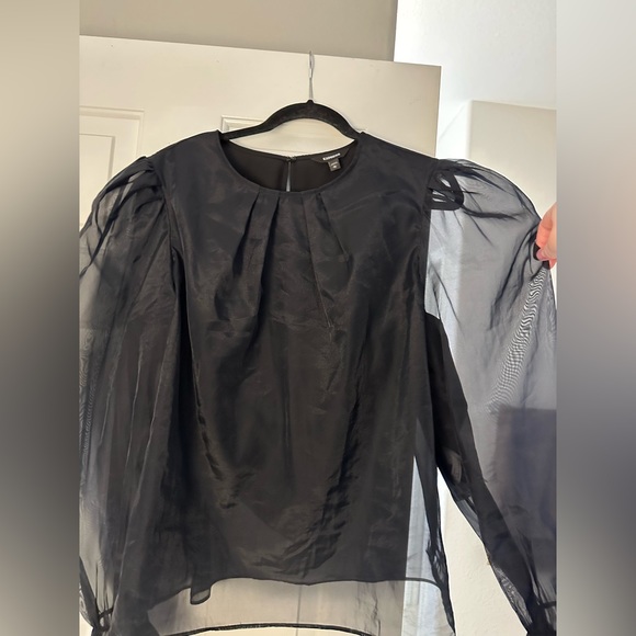 Express Size XL Balloon Sleeve Top - Picture 3 of 6